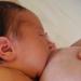 Asymmetric_breastfeeding_latch